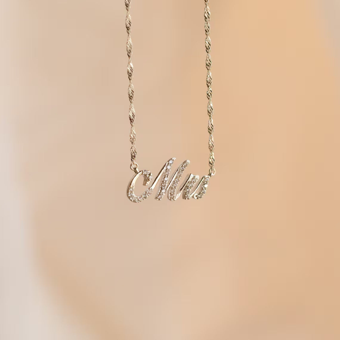 Customized Necklace With Personalized English Name For Women