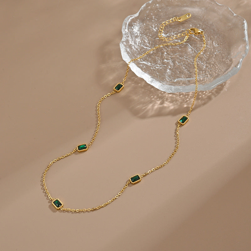 Niche 18K Gold Exquisite High-grade Titanium Steel